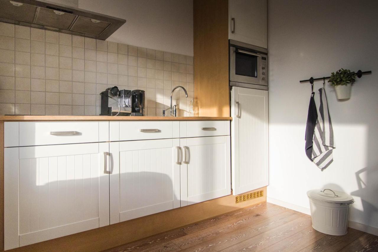 T'Hus Bed & Breakfast Katlijk Bagian luar foto