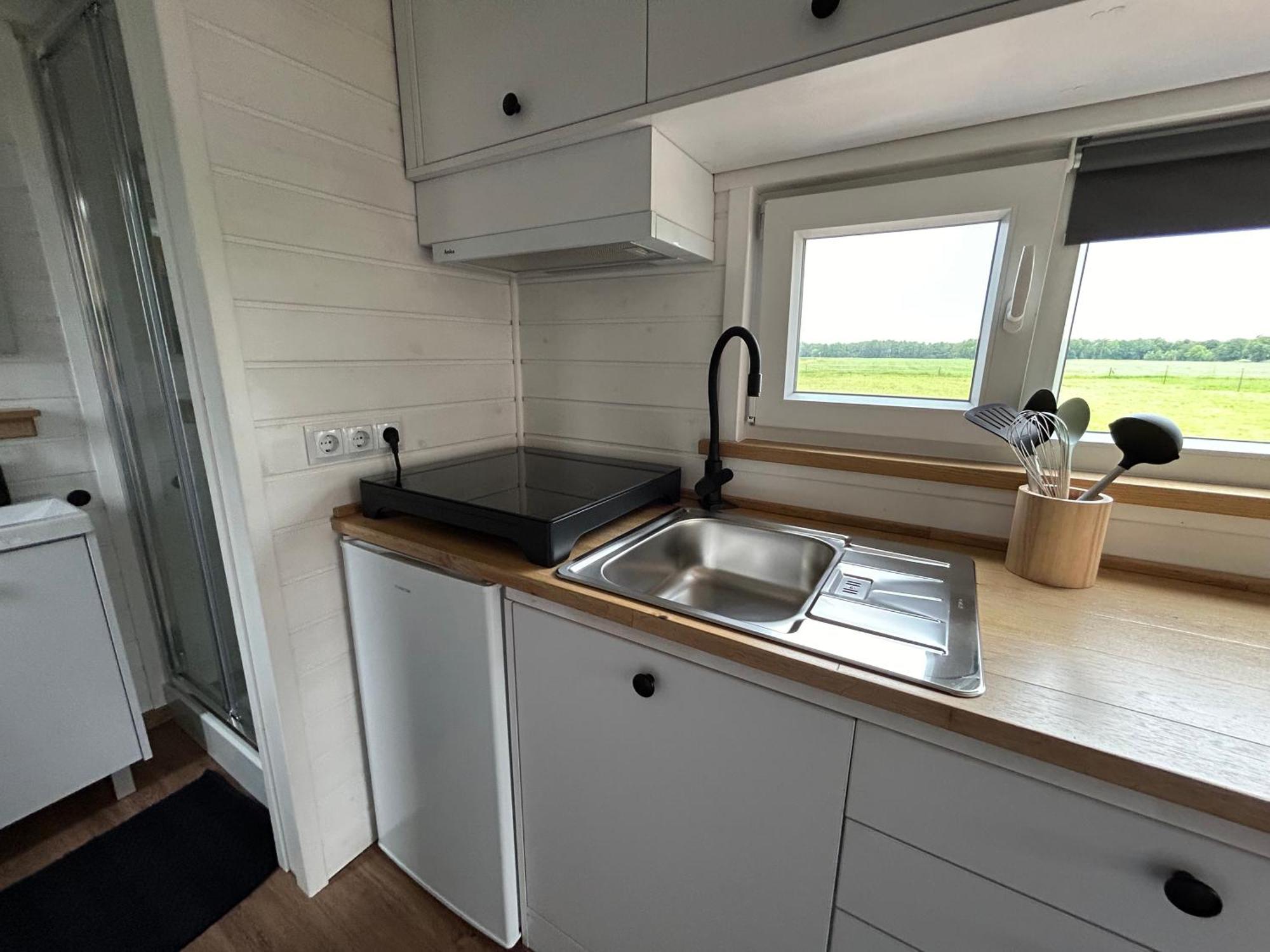 T'Hus Bed & Breakfast Katlijk Bagian luar foto
